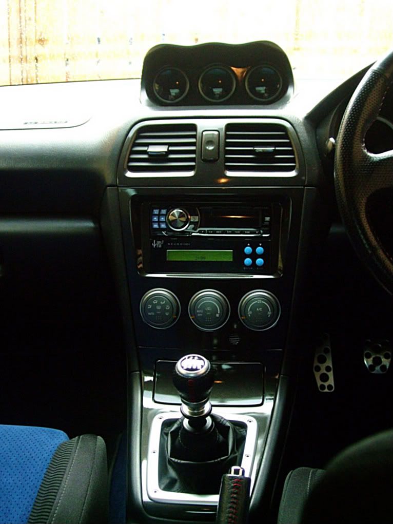 hawkinside020.jpg