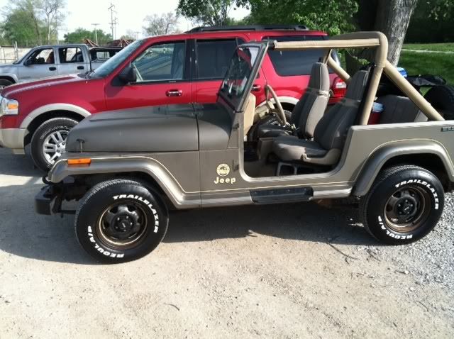 2010 Jeep wrangler sahara tire size #3